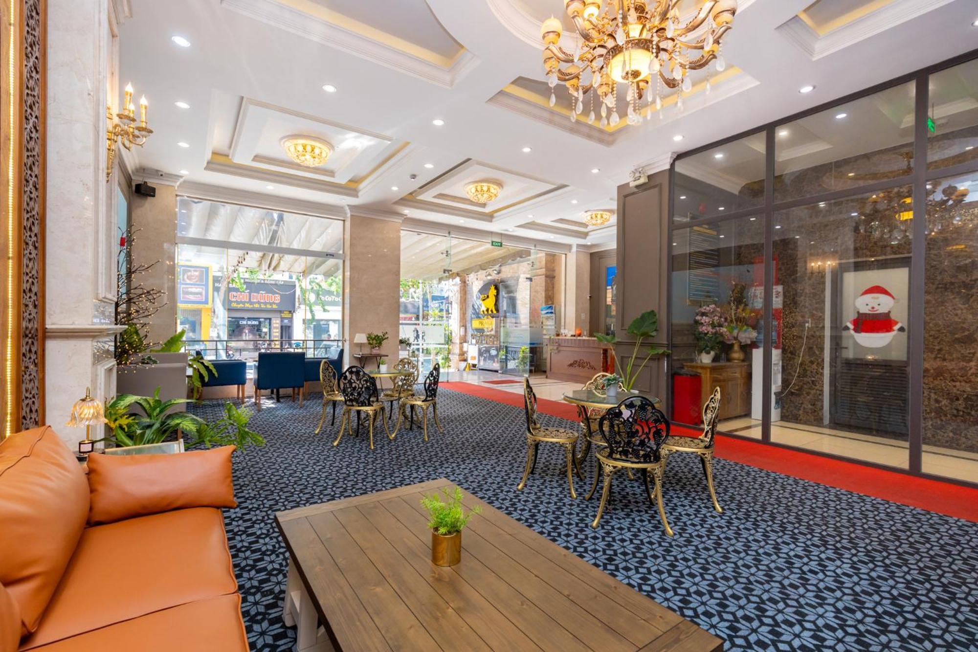 Prague Hotel Vung Tau Extérieur photo